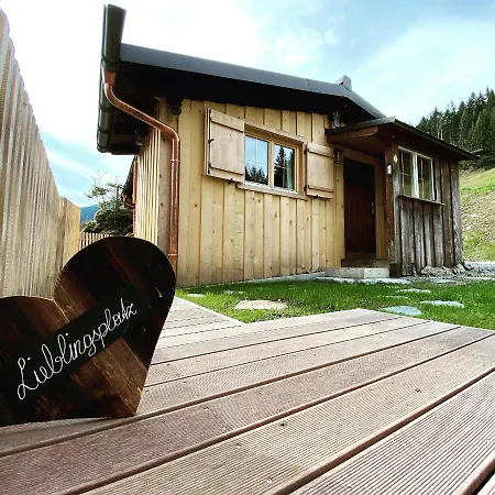 Tatil Evi Nueggili's Maisaess