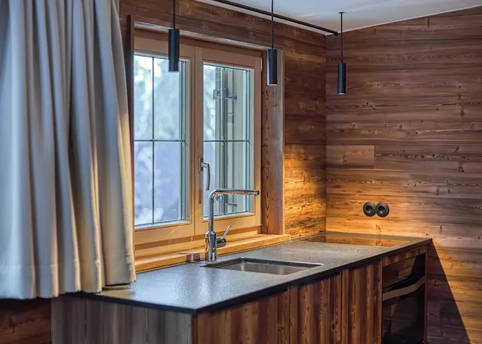 Nueggili's Maisaess Чаггунс